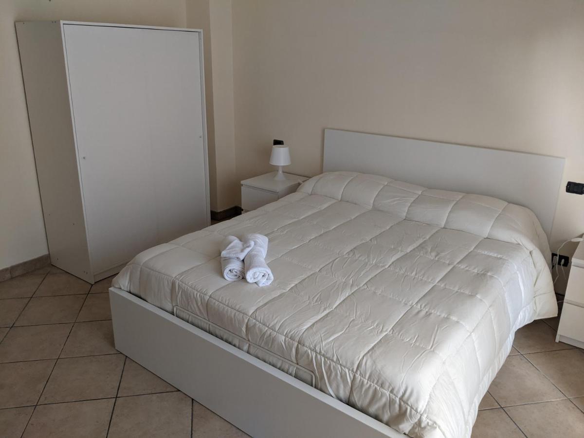 Apartament Il Laureato Reggio di Calabria Zewnętrze zdjęcie